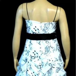 GORGEOUS Morgan & Co formal gown prom dress!.